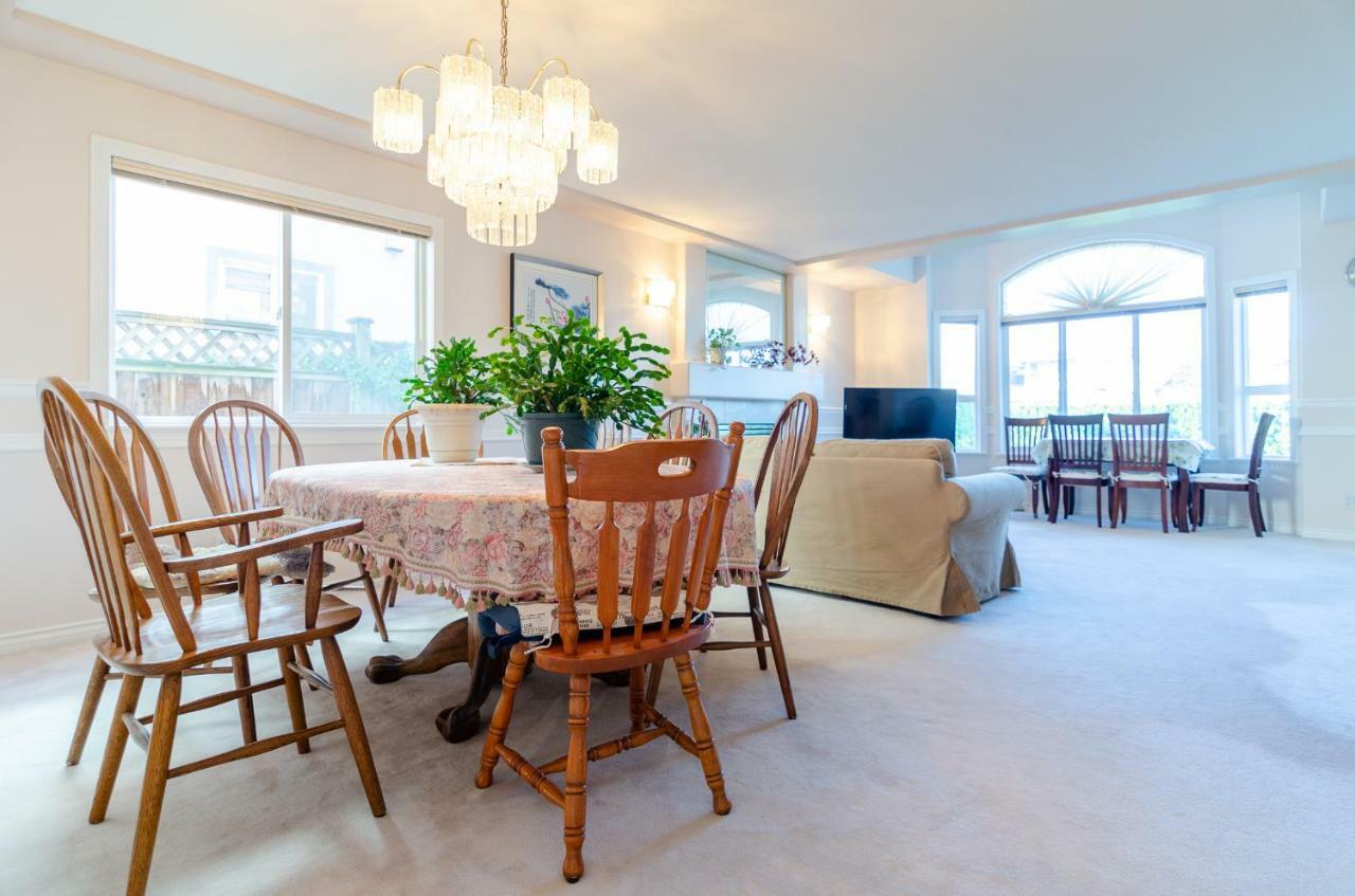 3 Private, Spacious, Bright Rooms In A Gorgeous House New Westminster Exterior foto