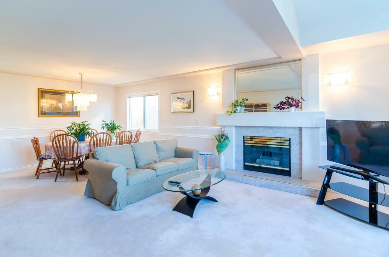 3 Private, Spacious, Bright Rooms In A Gorgeous House New Westminster Exterior foto